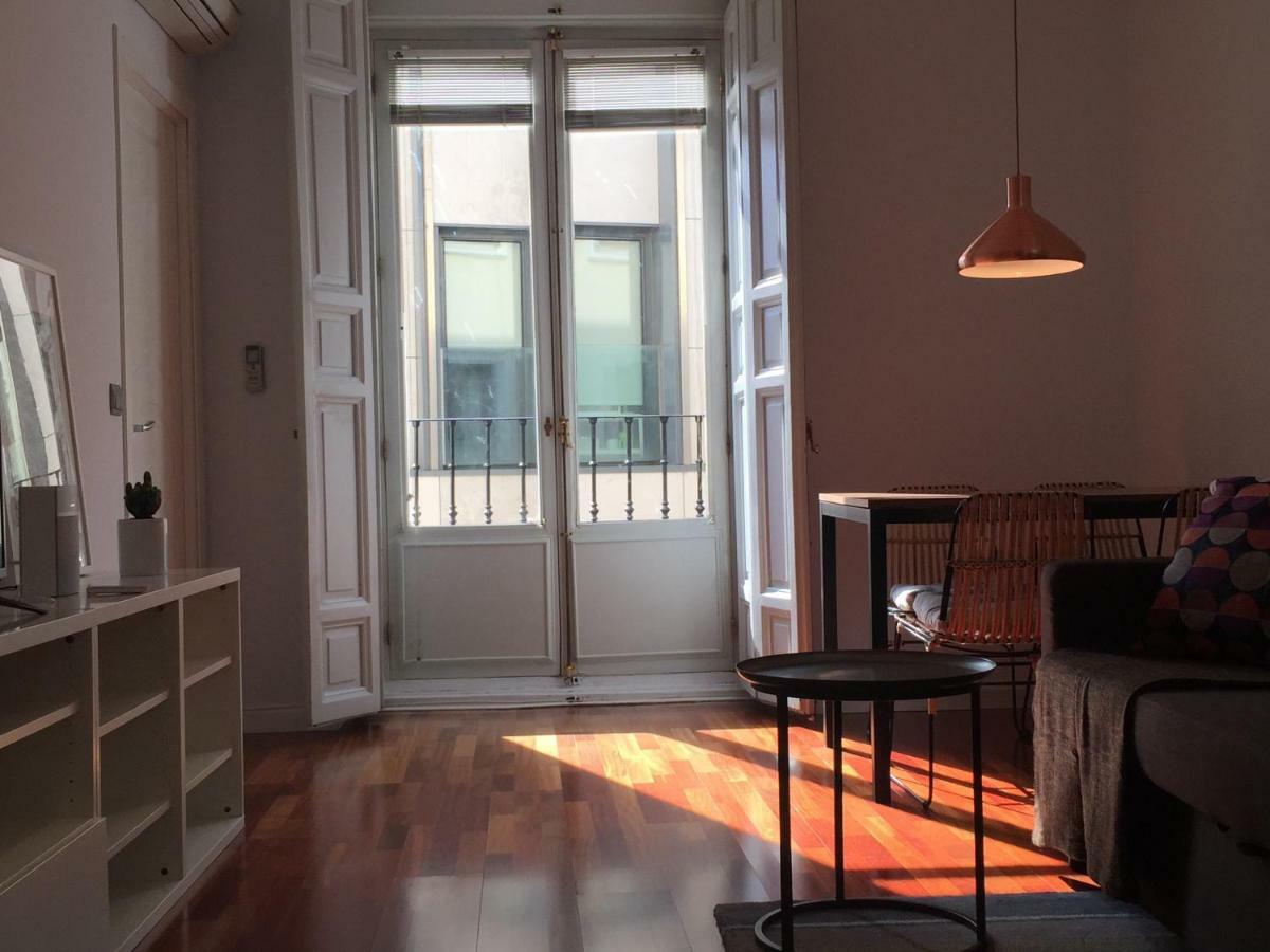 I19 - One Bedroom Apartment Madrid Luaran gambar